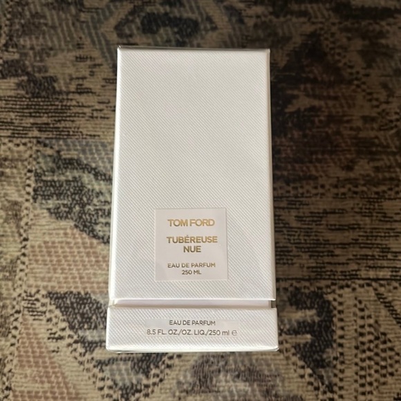 Tom Ford Tubéreuse Nue 250 ml. Eau de Parfum - Picture 2 of 5